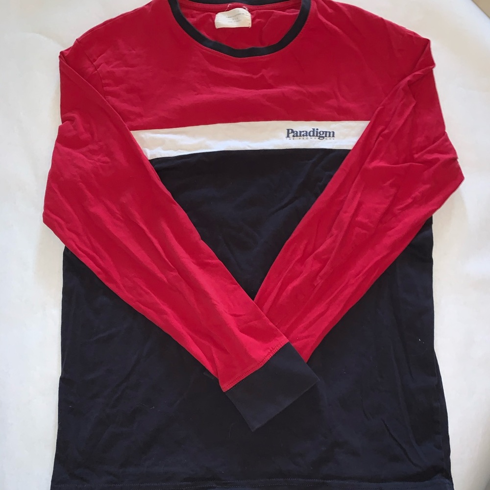 Paradigm cotton long sleeve in size large